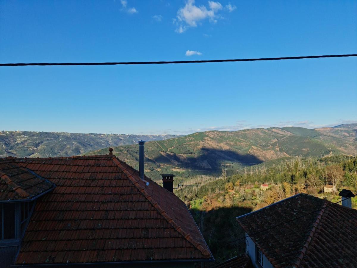Casa Na Fraga Villa Aldeia das Dez Buitenkant foto